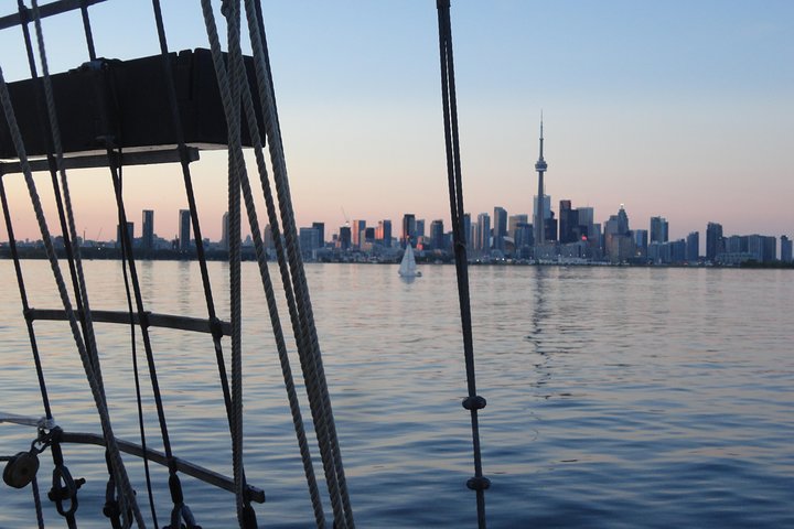 spring-activities-tall-ship-boat-cruise